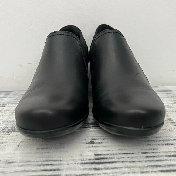 Clarks Emily Amelia Black Leather Loafer Pump Women’s Sz 7.5M Comfort Shoe - Picture 8 of 13